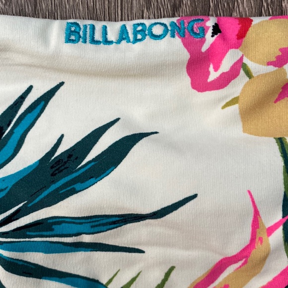 🔥 Billabong Island Hop Knotted Swim Bikini Bottom - Picture 7 of 9